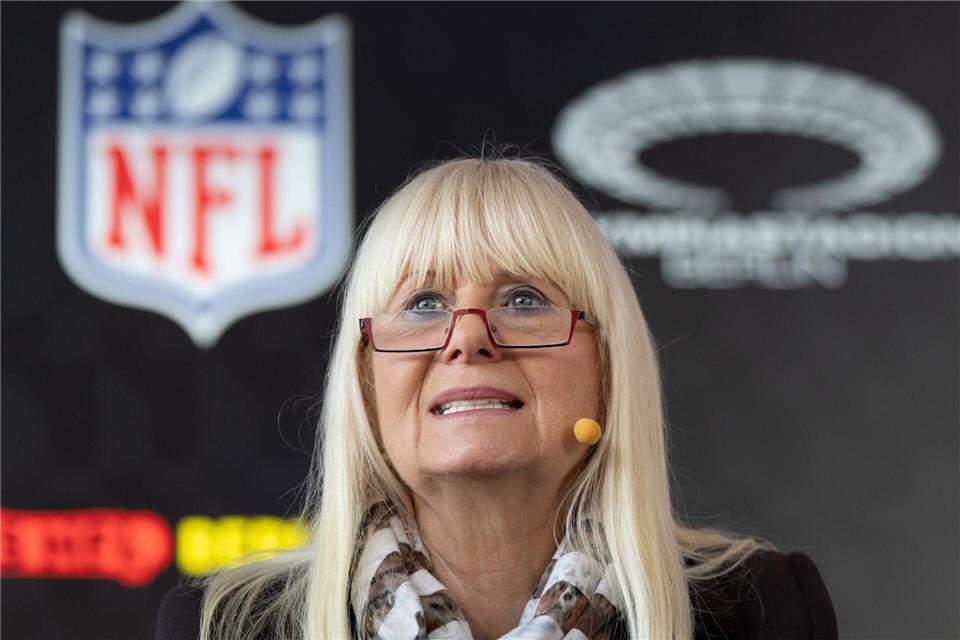 NFL-Team in Dönerbude: Diese Events warten auf Football-Fans  Sportsenatorin Iris Spranger spricht von einem „historischen Moment“ für Berlin.Soeren Stache/dpa