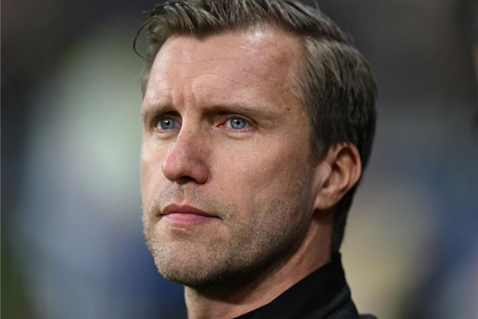 Sportvorstand Markus Krösche soll noch länger in Frankfurt bleiben.