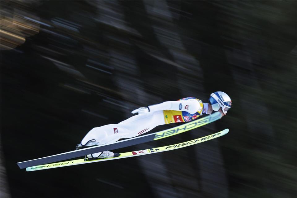 Sprungsieger Johannes Lamparter war mit 236,5 Metern besser als viele Spezialspringer.Erwin Scheriau/APA/dpa