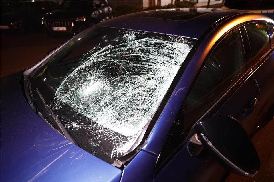 Spuren des Aufpralls. (Archivbild)David Young/dpa