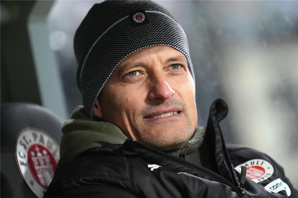 St. Paulis Trainer Alexander Blessin.Marcus Brandt/dpa