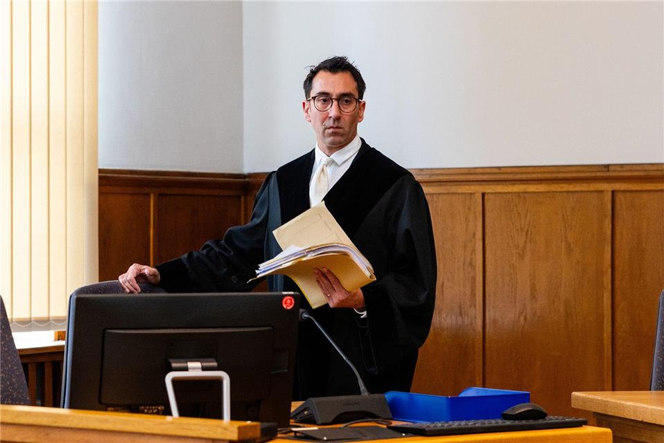 Staatsanwalt Christian Nassiry kurz vor der Urteilsverkündung.Laszlo Pinter/dpa