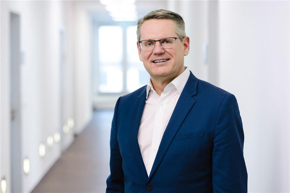 Stada-Chef Peter Goldschmidt setzt weiter auf Übernahmen (Archivbild)-/Stada Arzneimittel AG/dpa