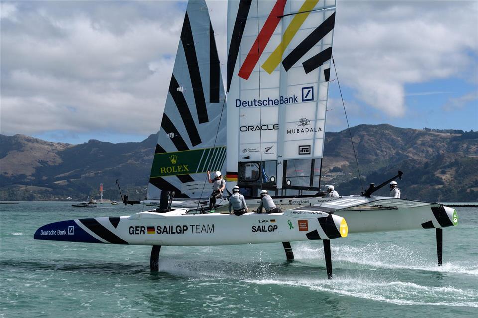 Startet im August 2025 zum ersten Mal in Deutschland: Die SailGP-Serie mit dem deutschen Fahrer Erik Heil.Ricardo Pinto For Sailgp/SailGP/dpa