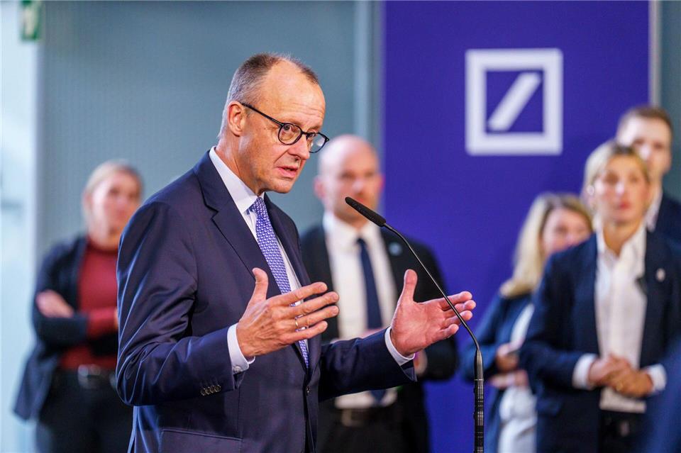 Station zwei: die Deutsche Bank. Andreas Arnold/dpa