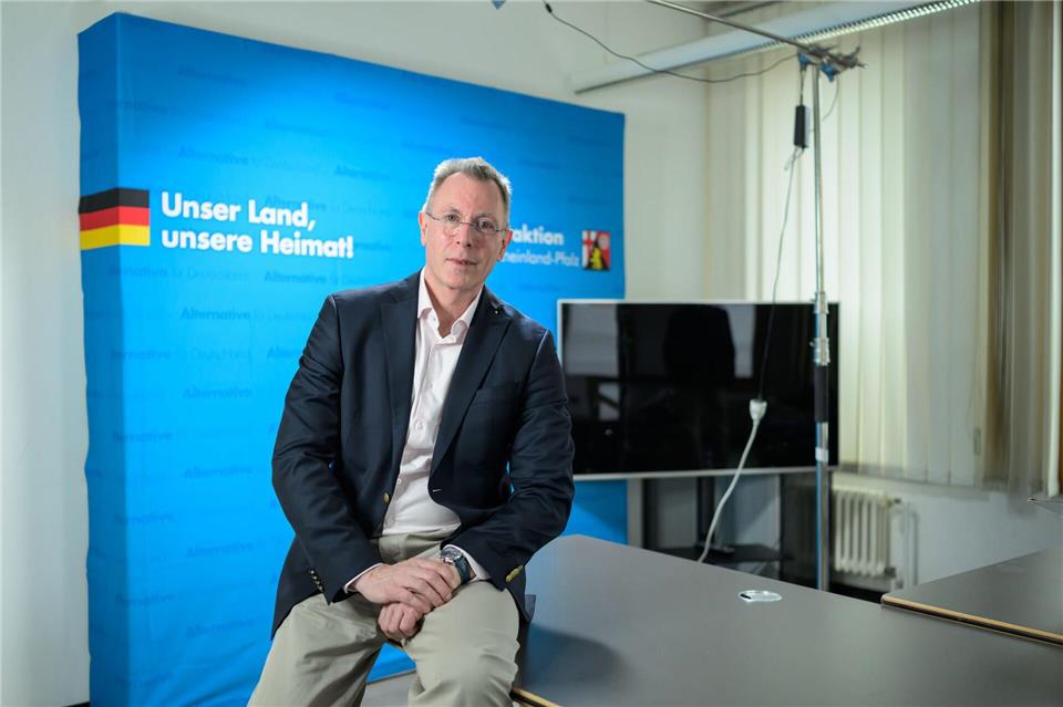 Statt Jan Bollinger wird nun Michael Büge die Geschicke der AfD-Fraktion im rheinland-pfälzischen Landtag leiten. Hannes P. Albert/dpa