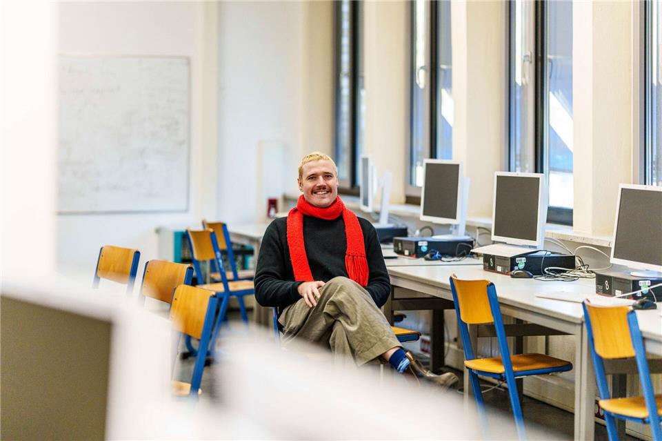 Steckelbroeck unterrichtet Informatik und Ethik.Andreas Arnold/dpa