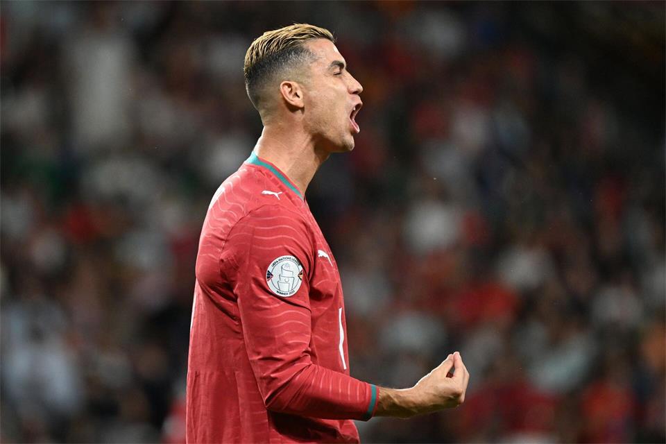 Stefan Effenberg findet, für Cristiano Ronaldo sei es Zeit zu gehen. (Archivbild)Zed Jameson/PA Wire/dpa