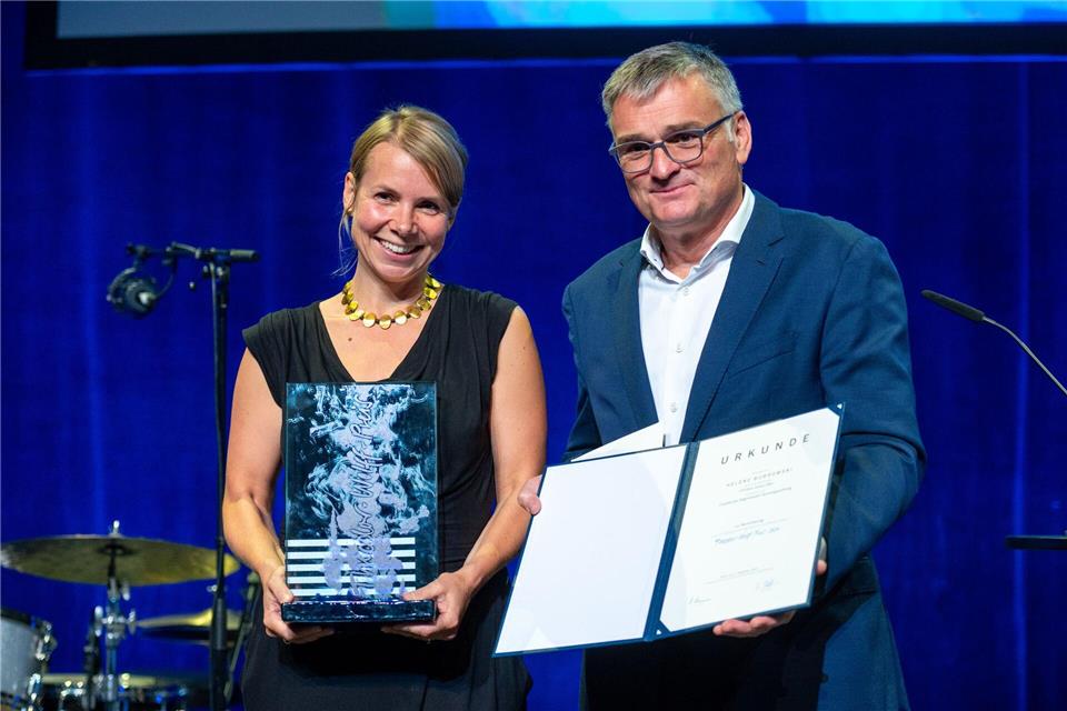 Stefan Kornelius (rechts), bisher Journalist bei der „Süddeutschen Zeitung“, spricht künftig für die schwarz-rote Bundesregierung. (Archivbild)Christophe Gateau/dpa
