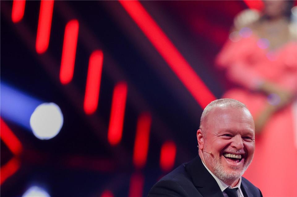 Stefan Raab zieht mit seiner Show nun in die Late-Night-Sparte um. (Archivfoto)Rolf Vennenbernd/dpa
