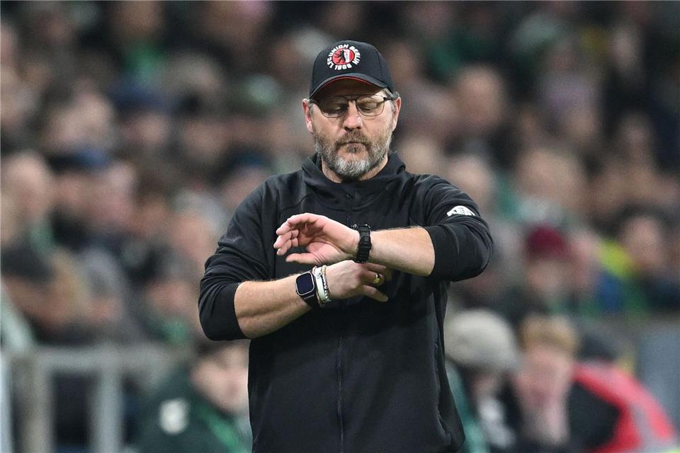 Beim Startelf-Debüt von Boniface: Werder schlägt Union  Steffen Baumgart und Union Berlin taten sich in Bremen sehr schwer.Carmen Jaspersen/dpa