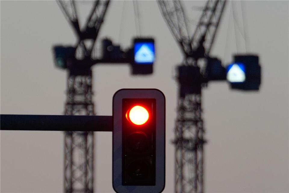 Stehen die Ampeln für die Konjunktur bald ganz auf rot?Soeren Stache/dpa