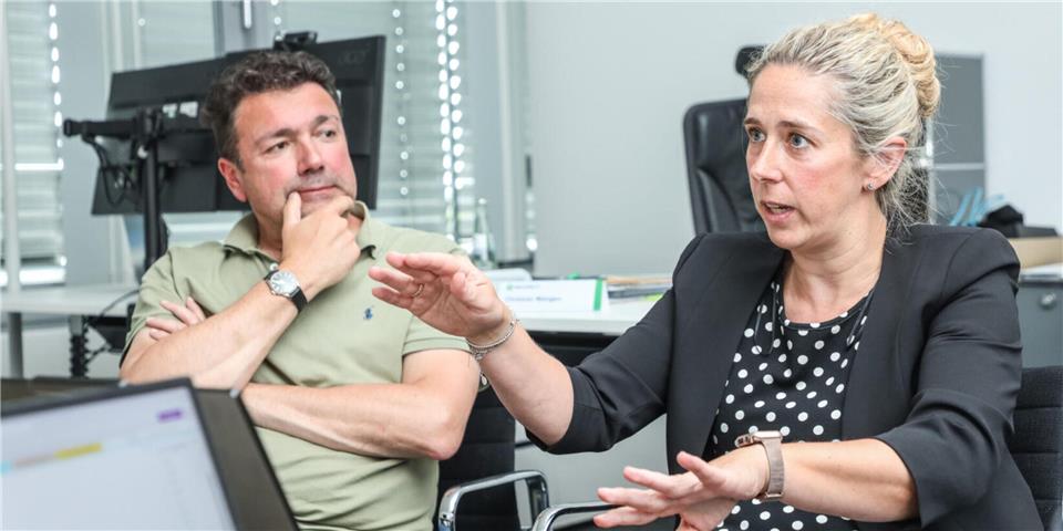 Stehen vor einem ziemlich großen Finanzproblem: Bürgermeister Christian Mangen und Kämmerin Jennifer Menk.