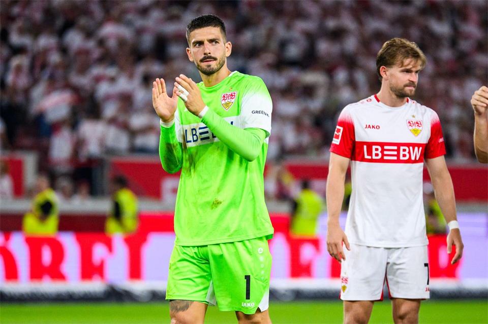 Steht bereits seit 2019 beim VfB unter Vertrag: Fabian Bredlow. (Archivbild)Tom Weller/dpa
