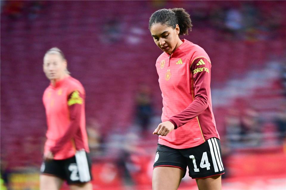 Steht dem DFB-Team gegen Österreich nicht zur Verfügung: Cora Zicai vom VfL Wolfsburg. (Archivbild)Sebastian Christoph Gollnow/dpa