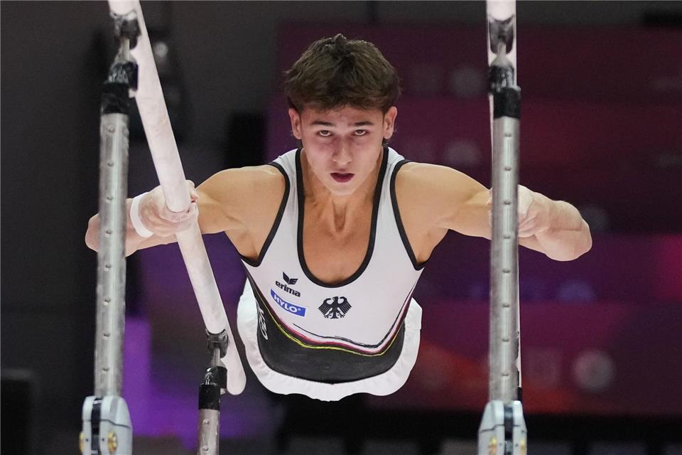 Steht im Mehrkampf-Finale: Timo Eder.Dita Alangkara/AP/dpa