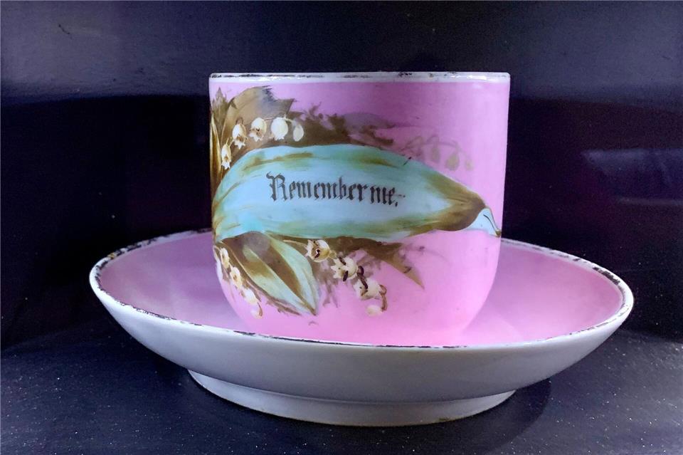 Steht im Museum für die größte zivile Schiffskatastrophe in der Nordsee: eine Tasse von der 1883 gesunkenen „Cimbria“.Wolfgang Stelljes/dpa-tmn