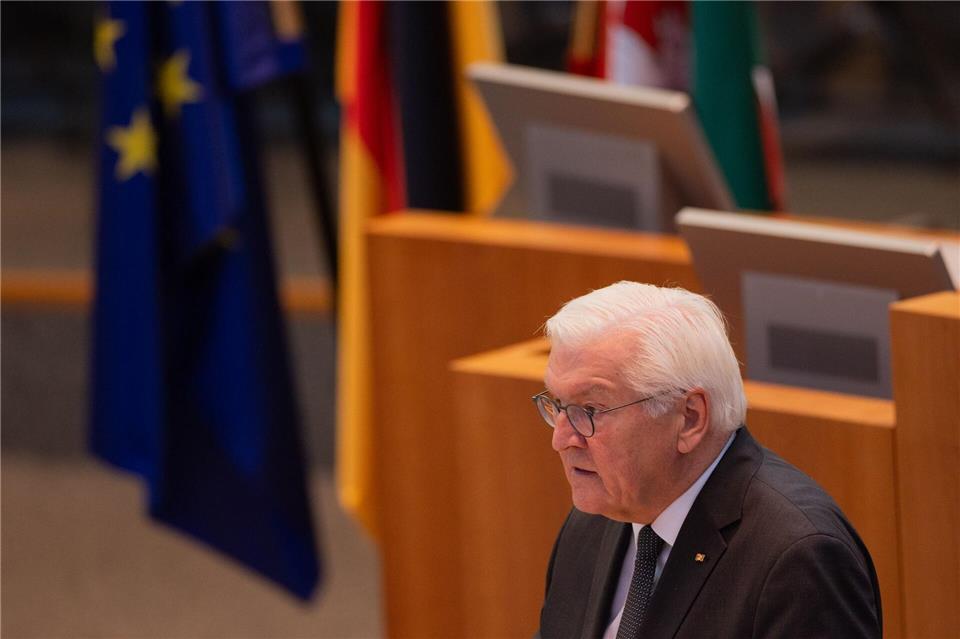 Steinmeier gedenkt der Opfer der Flutkatastrophe. Rolf Vennenbernd/dpa