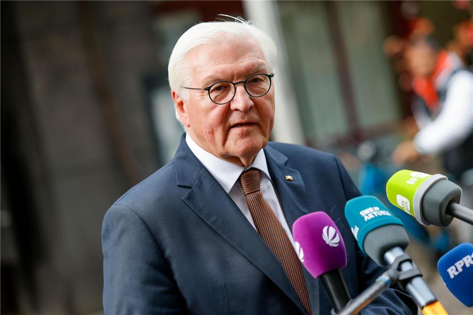 „So ein hoher Besuch“ - Andernach freut sich über Steinmeier Steinmeier ist von Andernach angetan Thomas Banneyer/dpa