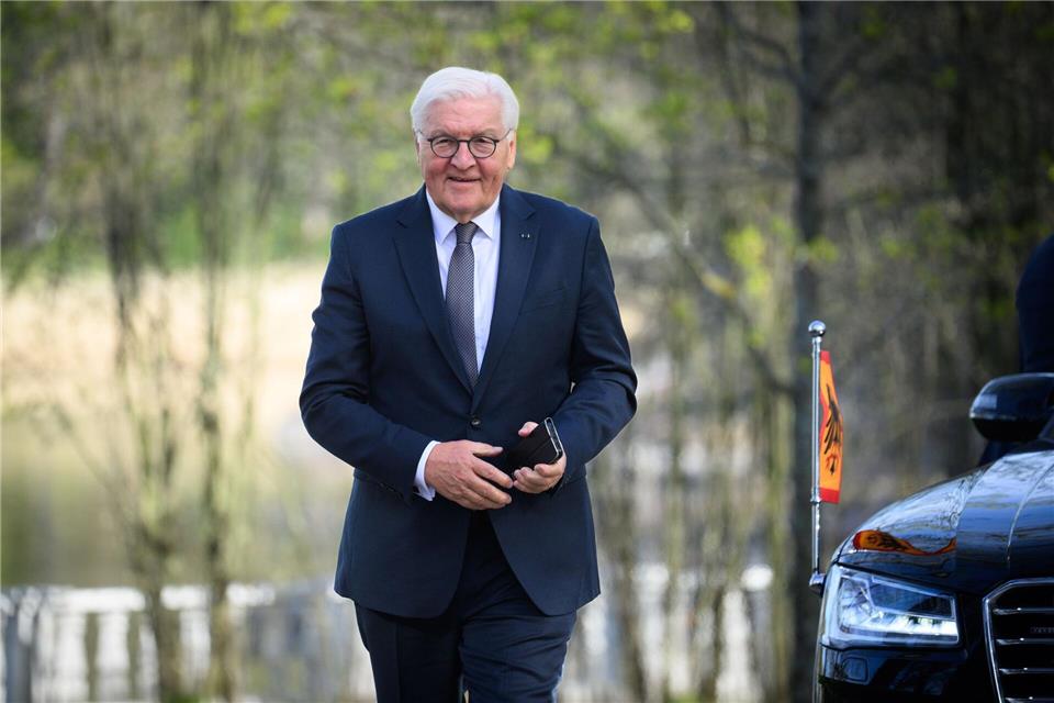Steinmeier kommt mit dem Diplomatischen Korps ins Saarland. (Archivbild)Bernd von Jutrczenka/dpa