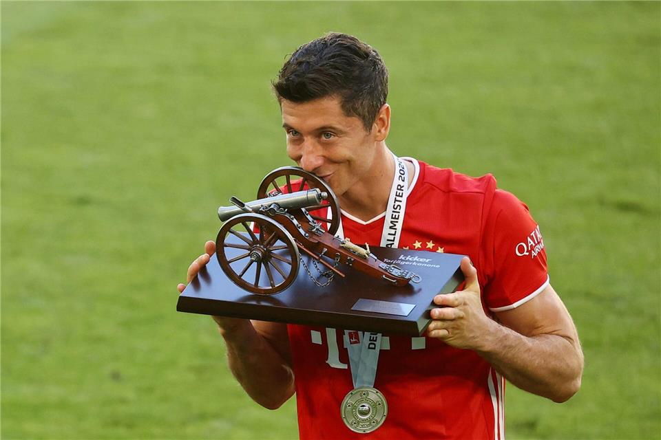 Stellte den Rekord auf: Ex-Bayern-Stürmer Lewandowski. (Archivbild)Kai Pfaffenbach/Reuters-Pool/dpa