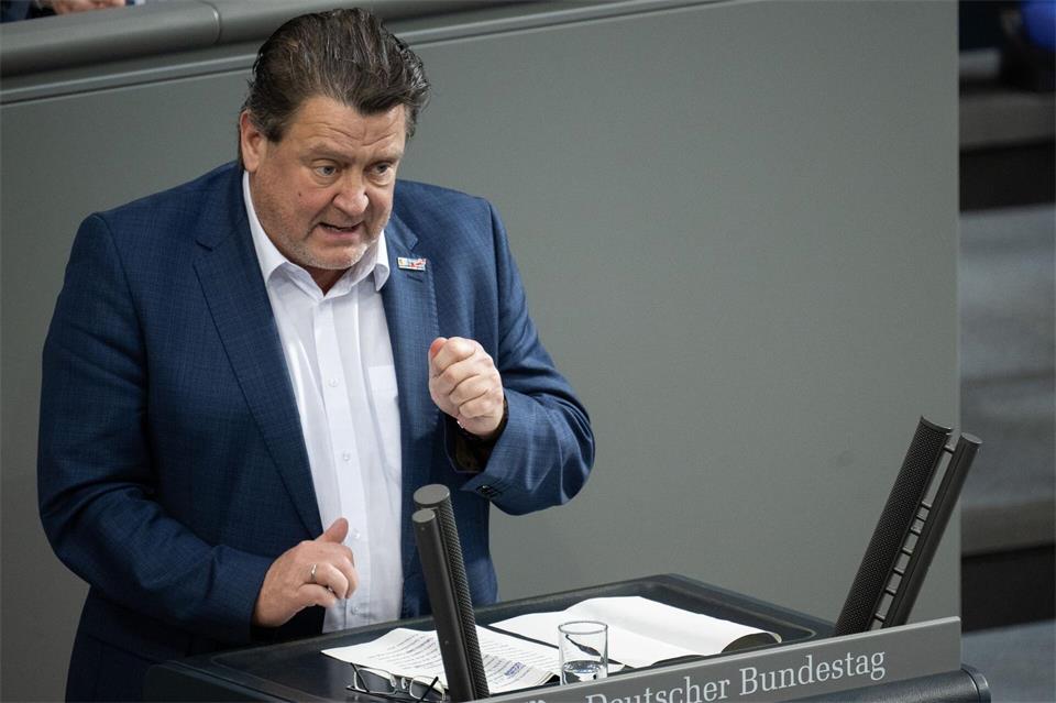 Stephan Brandner erklärte, es gehe um einen Auftritt und Aussagen von ihm im hessischen Landtagswahlkampf 2023. (Archivbild)Sebastian Gollnow/dpa