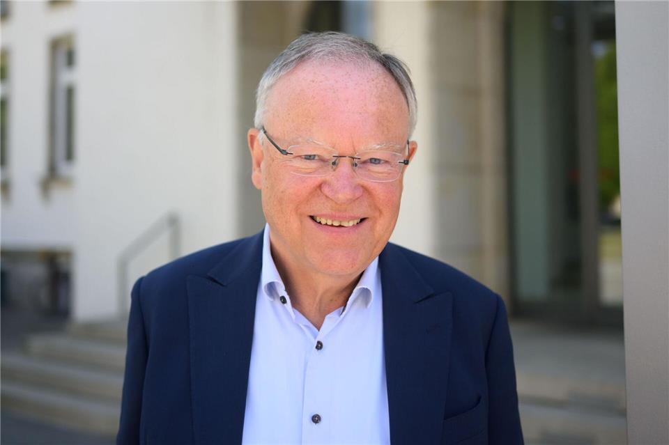 Stephan Weil hat sich aus der ersten Reihe der Politik zurückgezogen. (Archivbild)Julian Stratenschulte/dpa