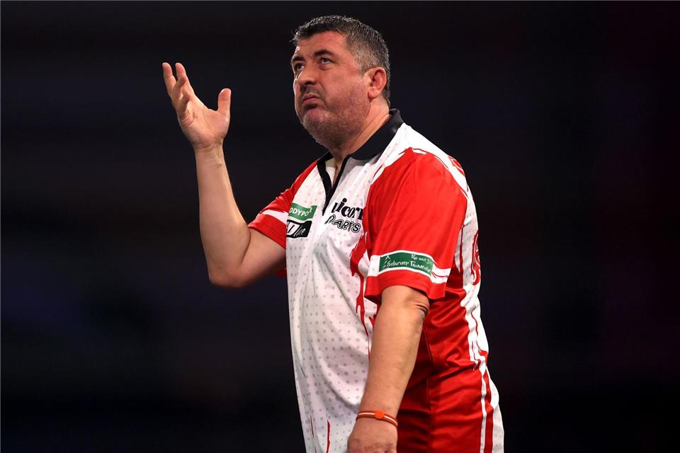 Stichelt nach seinem WM-Aus: Mensur Suljovic.Steven Paston/PA Wire/dpa