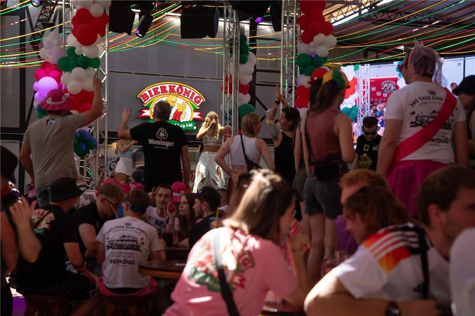 Stimmung „unfassbar gut“: Im Bierkönig wird wieder gefeiert.Clara Margais/dpa