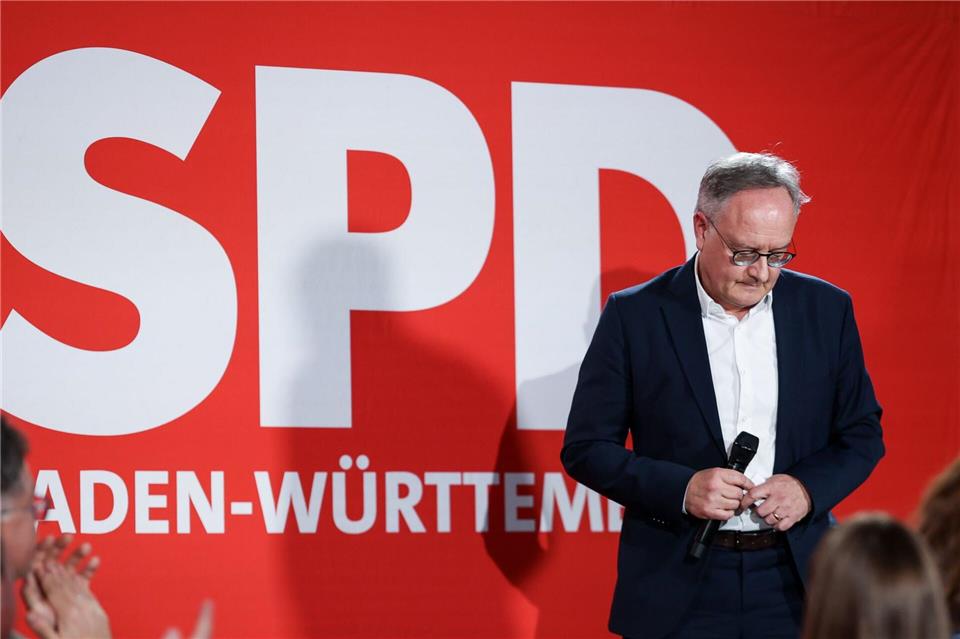 Stoch kündigte seinen Rücktritt an.Christoph Schmidt/dpa