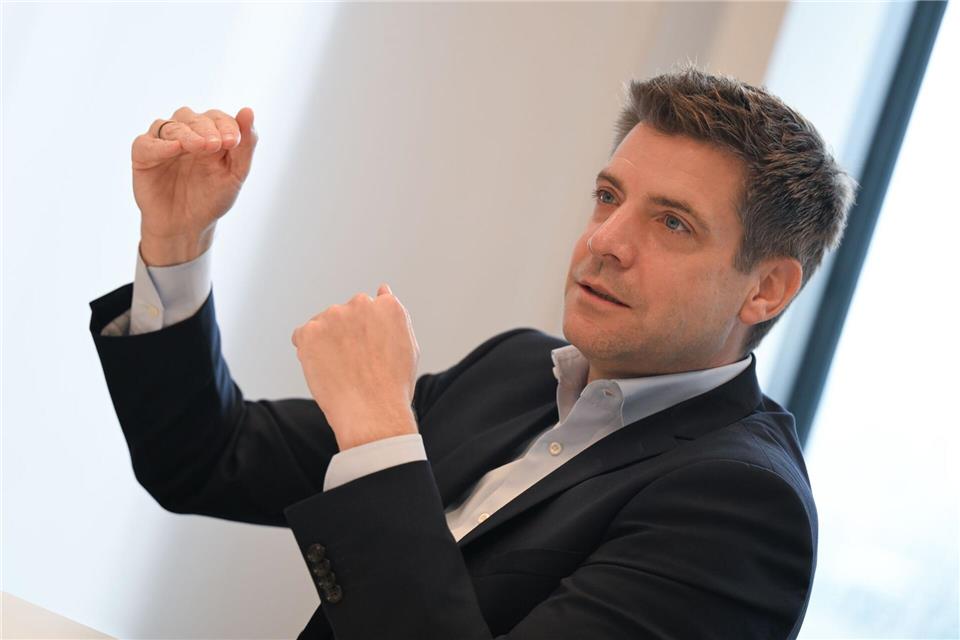 Stoy: „Wir haben ein paar offensichtliche Lücken im Angebot, die wir so zügig wie möglich schließen wollen.“Arne Dedert/dpa