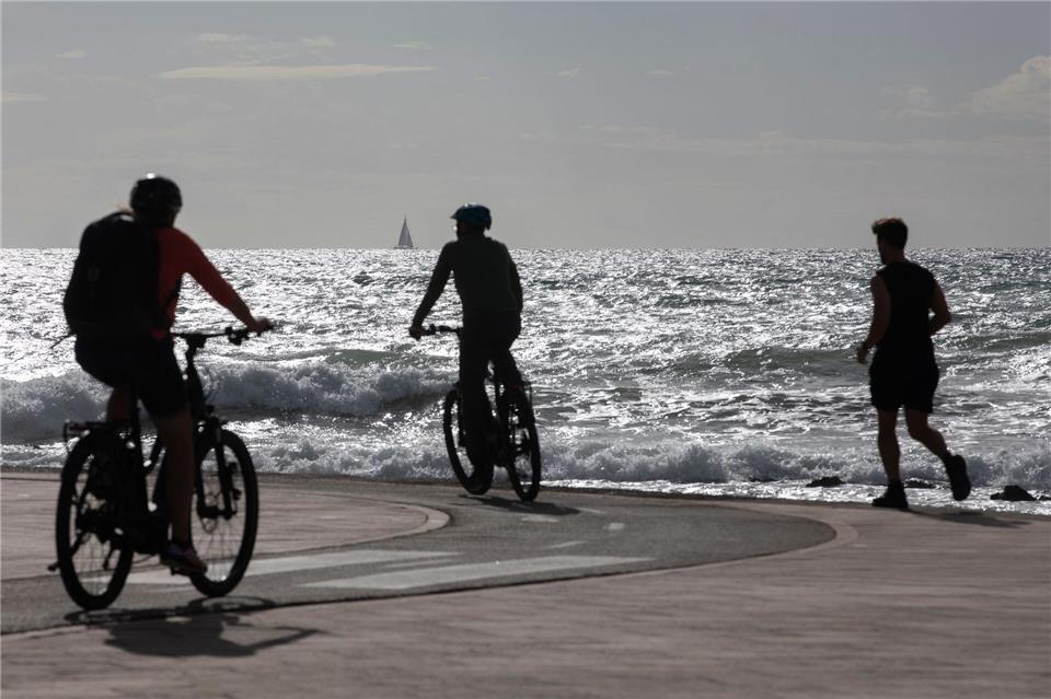 Strandsport auf MallorcaClara Margais/dpa