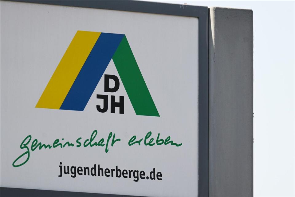 Studierenden bieten die Jugendherbergen vergünstigte Zimmer an. (Symbolbild)Marijan Murat/dpa