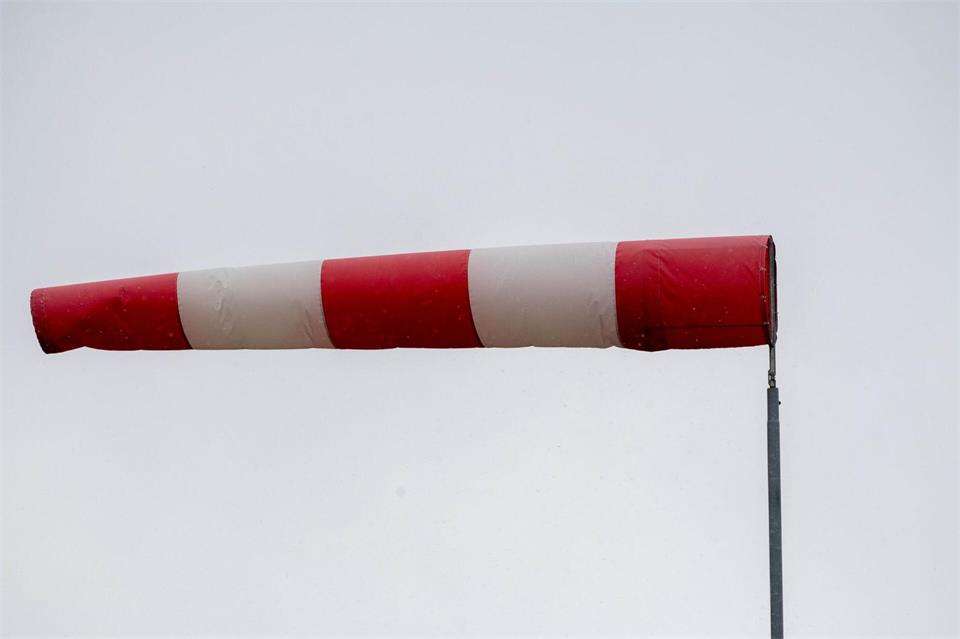 Sturmtief „Luise“ sorgte in Baden-Württemberg für zahlreiche Einsätze. (Symbolbild)Stefan Sauer/dpa