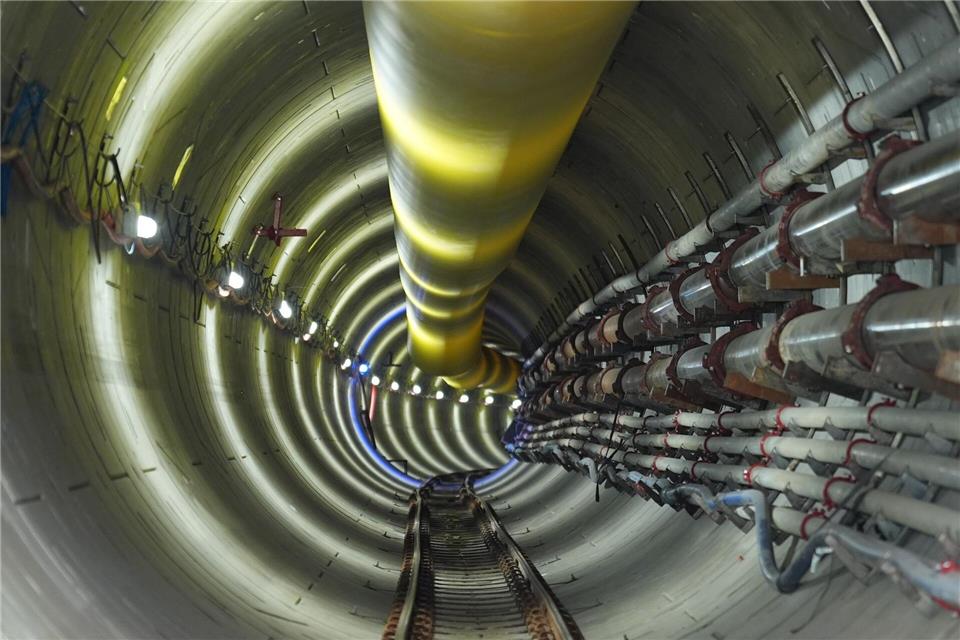 Suedlink soll auf einer Gesamtlänge von rund 700 Kilometern Strom des Netzbetreibers Tennet zwischen Norden und Süden transportieren. (Archivfoto)Marcus Brandt/dpa
