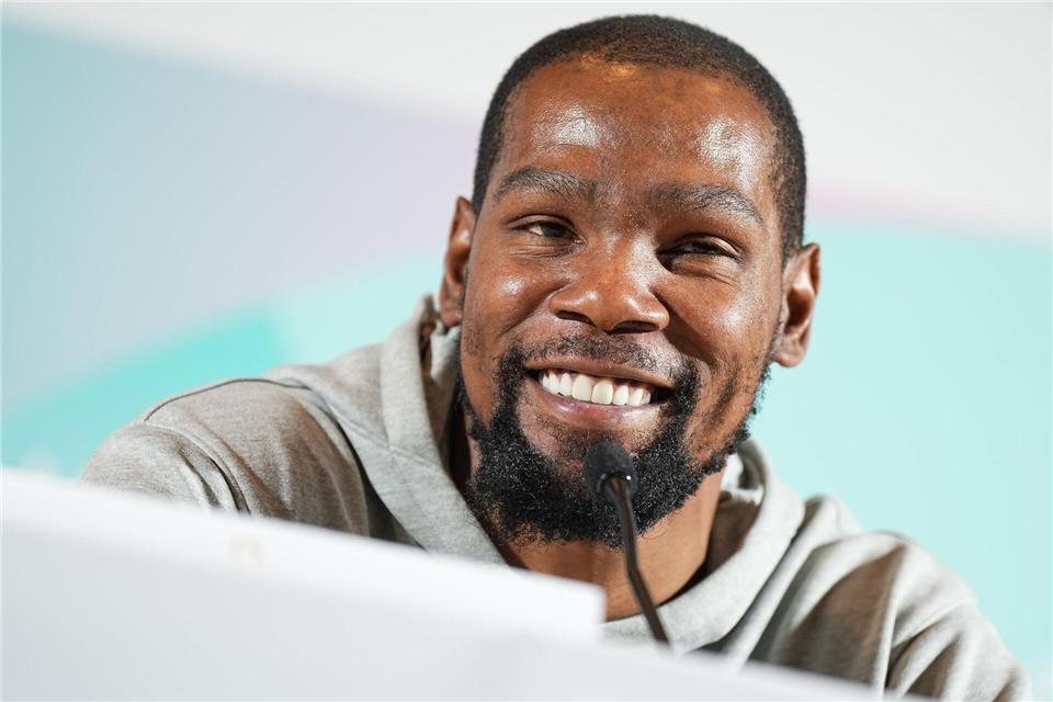 Superstar Kevin Durant soll künftig für die Houston Rockets auflaufen.Michael Kappeler/dpa