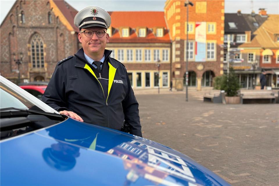 Sven Sandhaus ist neu im Borkener Bezirksdienst. Er ist für den Borkener Westen zuständig.