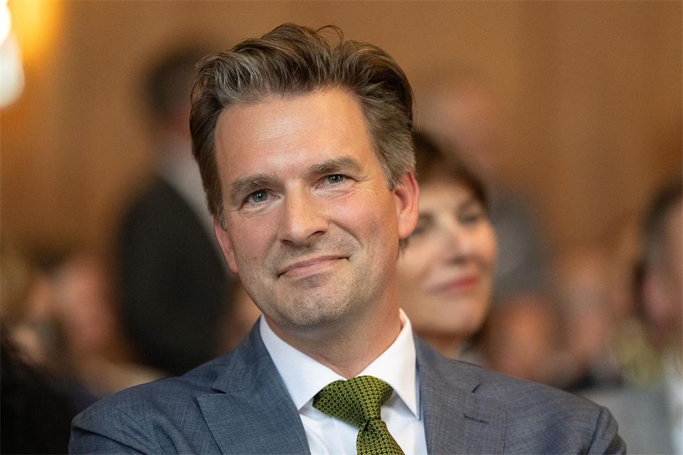 Sven Schoeller ist der einzige hessische Oberbürgermeister der Grünen. (Archivbild)Swen Pförtner/dpa