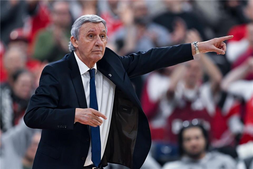 Svetislav Pesic geht in seine letzten Playoffs als Trainer. (Archivbild)Sven Hoppe/dpa