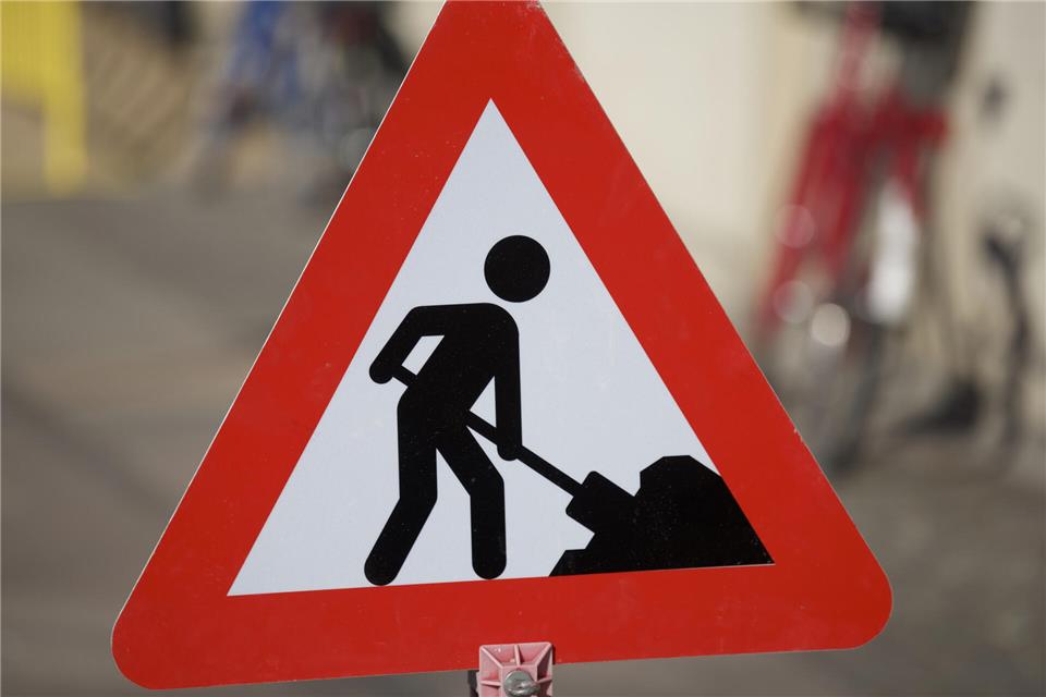 Sperrung auf der Bocholter Straße bis Ende Oktober Symbolbild.