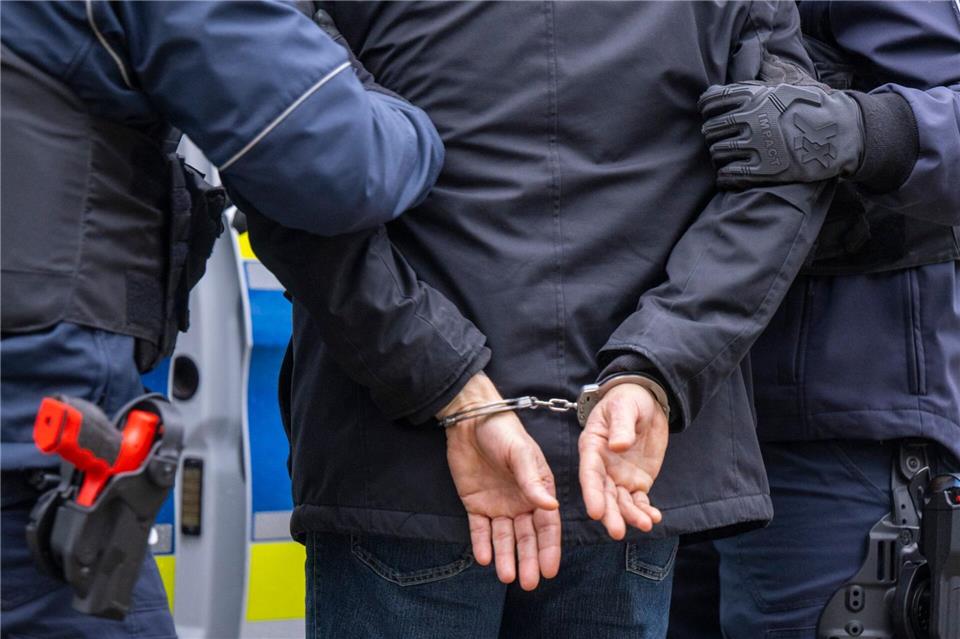 Symbolbild einer Festnahme.
