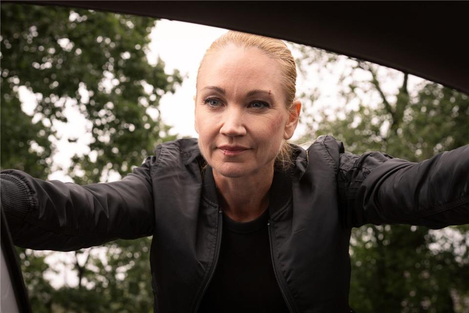 TV-Kommissarin Sarah Kohr (Lisa Maria Potthoff) ermittelt in einem Dorf bei Hamburg. Christine Schroeder/ZDF/dpa