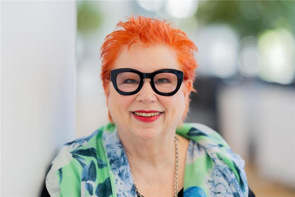 Richterin Barbara Salesch urteilt nun auch am Abend TV-Richterin Barbara Salesch bekommt eine neue Sendung in der Primetime. Rolf Vennenbernd/dpa
