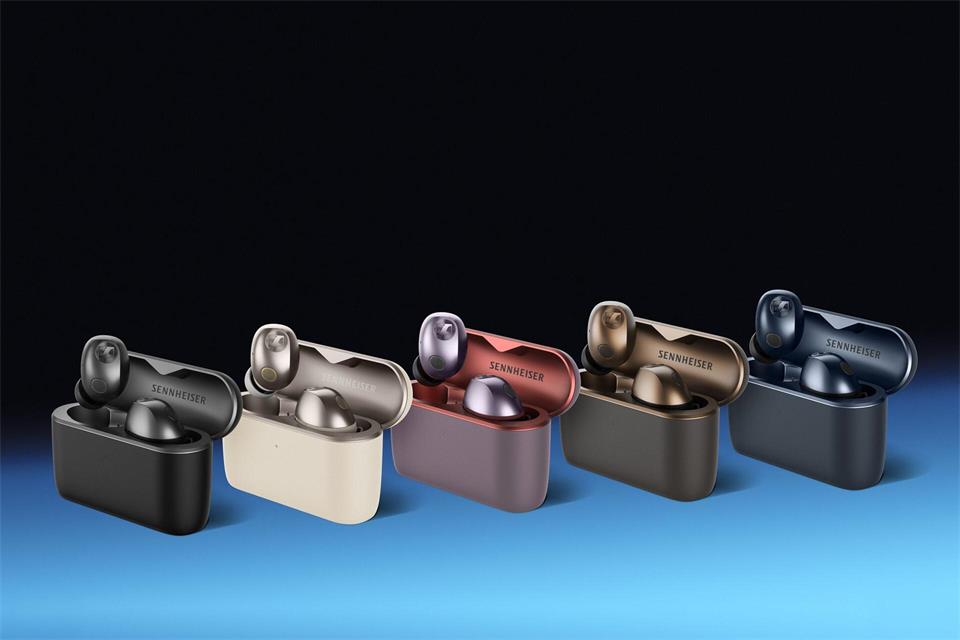 TW5: Der Name verpflichtet offenbar. Insgesamt 5 Farbvarianten hat Sennheiser für das neue In-Ear-Modell aufgelegt.Sennheiser/dpa-tmn