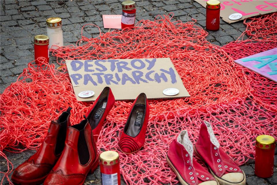 Täglich müsse 10 bis 15 Frauen und ihren Kindern in Berlin mitgeteilt werden, dass es keinen freien Platz in einem Frauenhaus gibt, heißt es vom Verein BIG.Soeren Stache/dpa