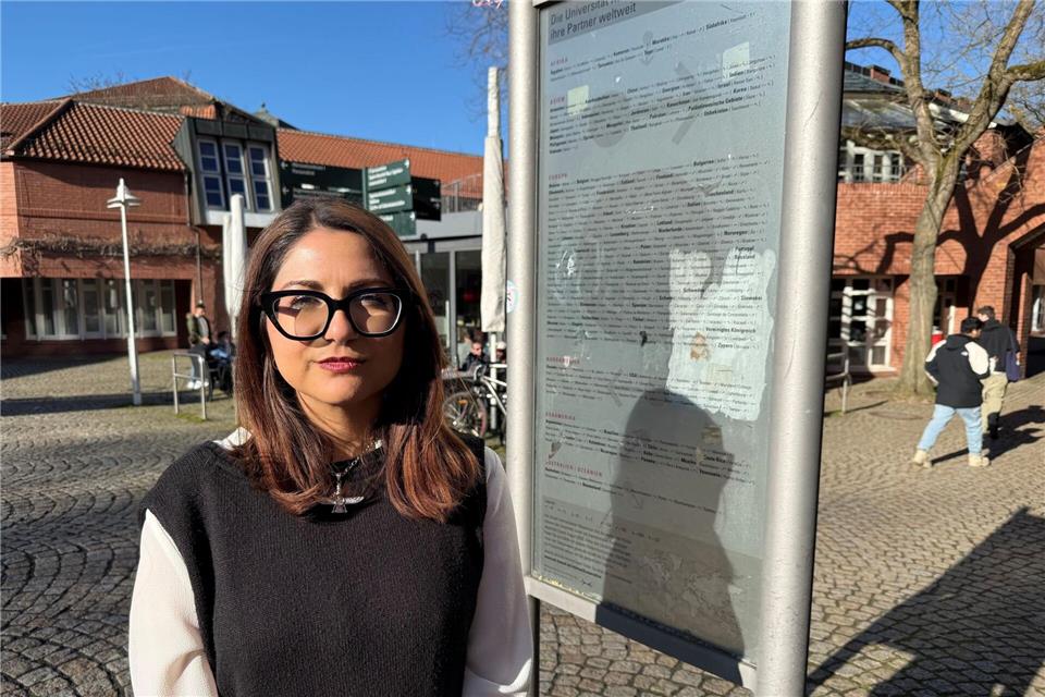 Tahireh Panahi hofft auf mehr Aufmerksamkeit für den Iran in Deutschland und Europa.Nicole Schippers/dpa