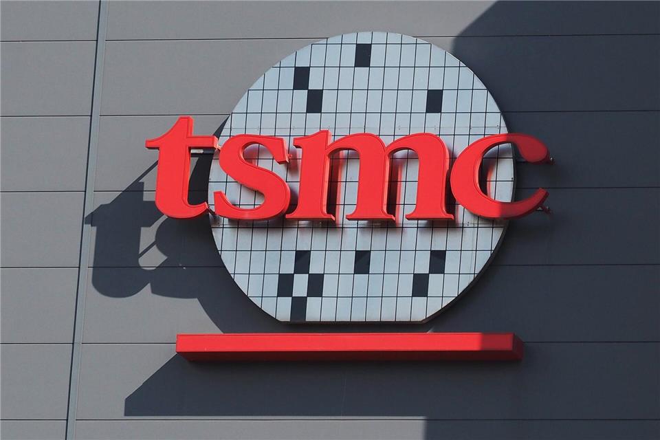 Taiwans Chipriese TSMC hat zum Jahresstart einen deutlichen Gewinn verbucht. (Symbolbild) David Chang/EPA/dpa