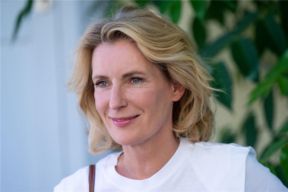 „Tatort“-Kommissarin Charlotte Lindholm (Maria Furtwängler) zieht es in ihrem ersten Fall nach dem Wechsel von Göttingen zum Landeskriminalamt in Hannover ins Alte Land südlich von Hamburg.Sven Hoppe/dpa