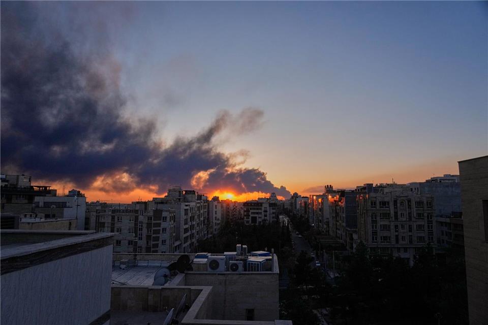 Teheran war wieder Ziel israelischer Angriffe. (Archivbild)Vahid Salemi/AP/dpa