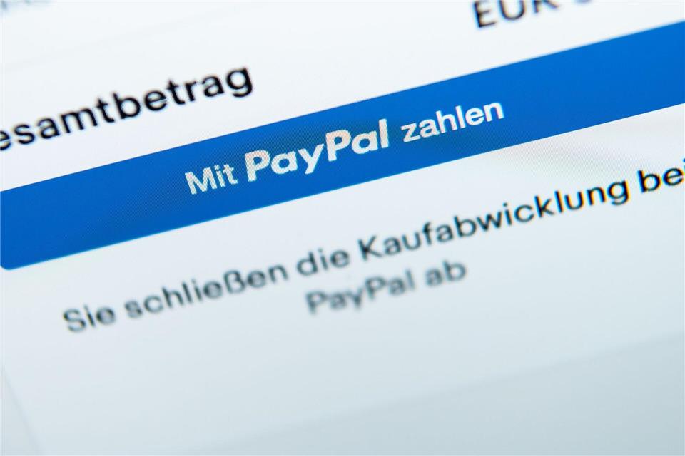 Telefonbetrug mit Computerstimme: „Die geplante Überweisung von 500 Euro konnte leider nicht ausgeführt werden.“Silas Stein/dpa